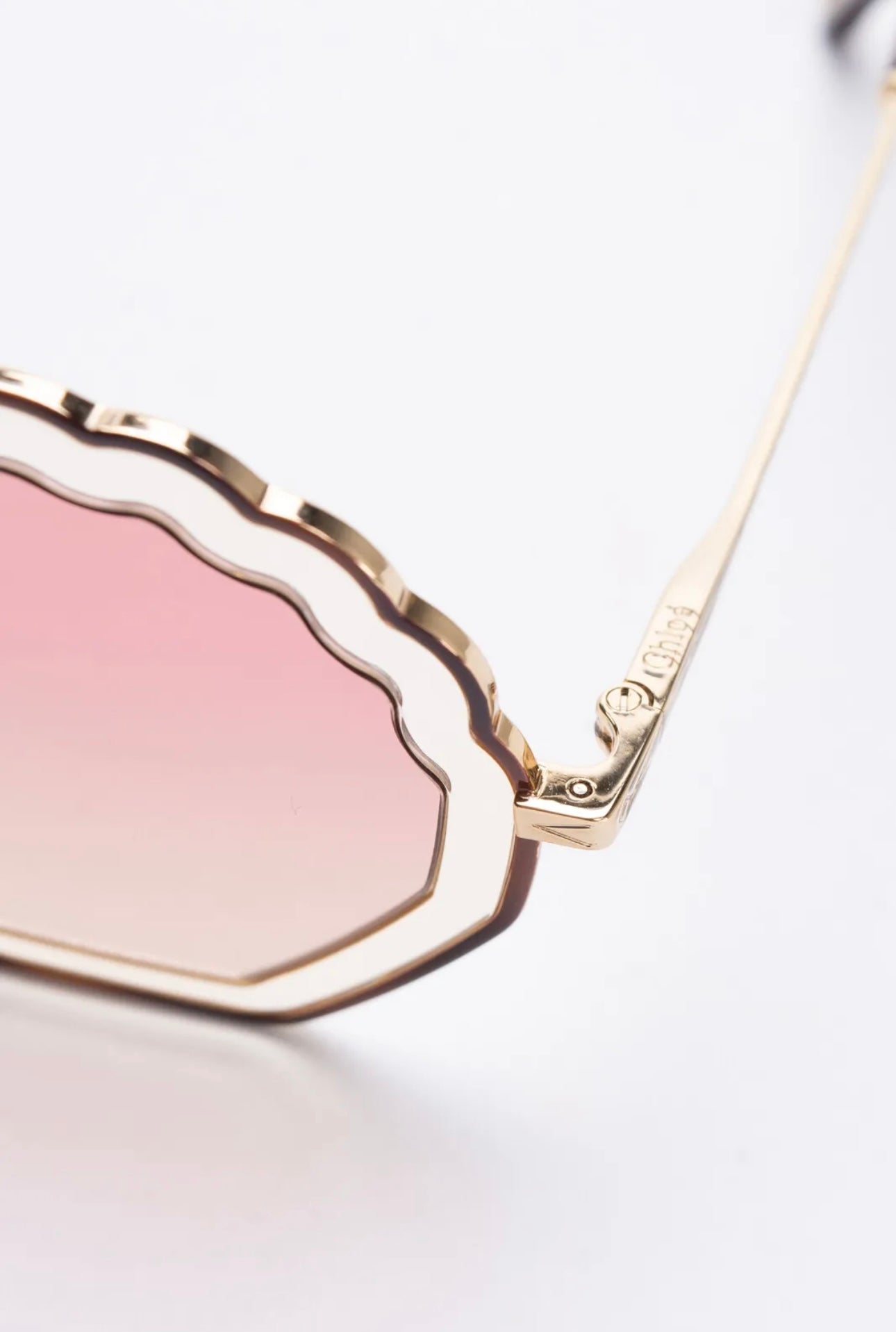 $370 CHLOE Round Sunglasses Engraved Logo Gradient Lenses Made in Italy