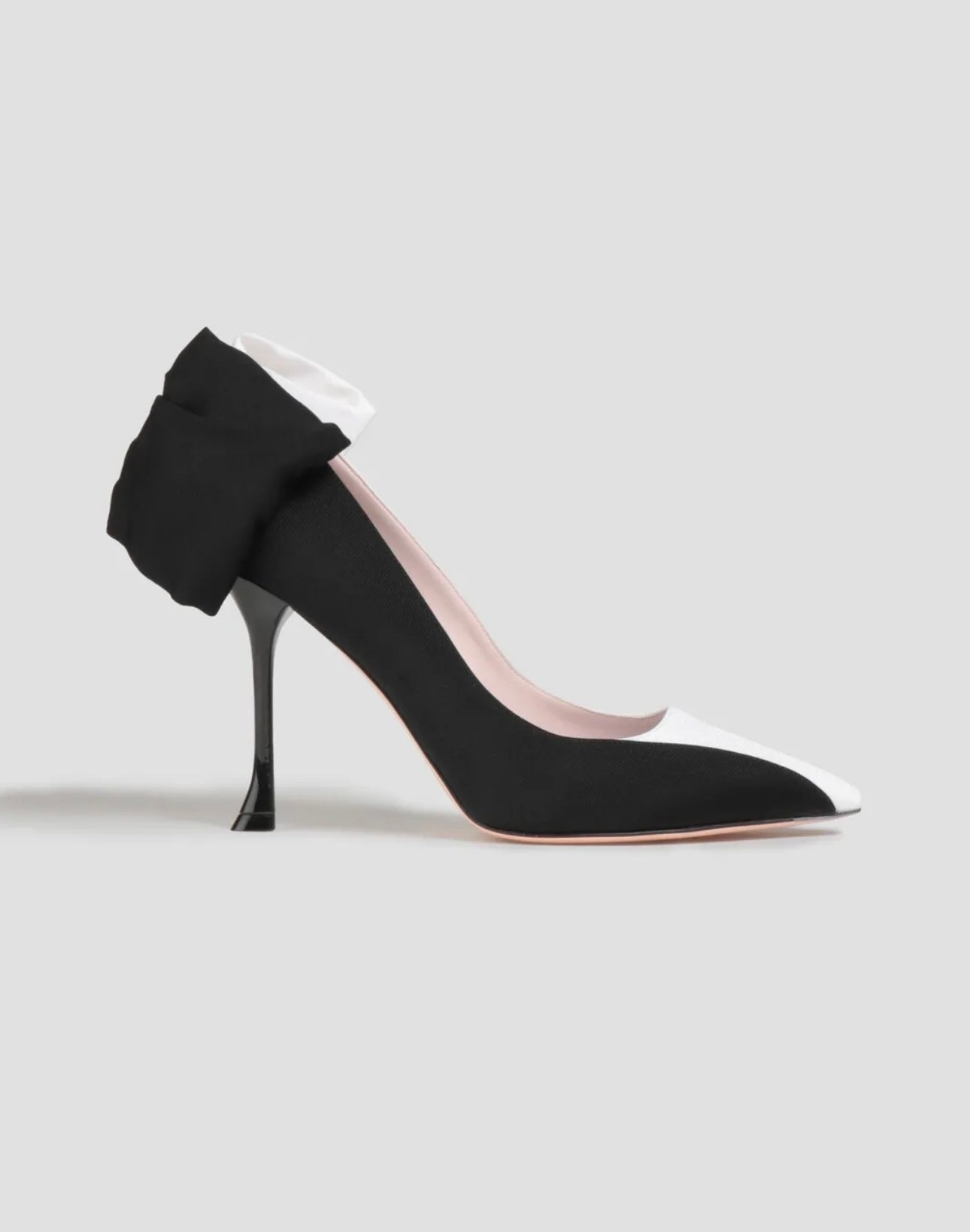 $935 ROGER VIVIER Court Shoes US9 UK6 EU39 Bow Two Tone Made in Italy