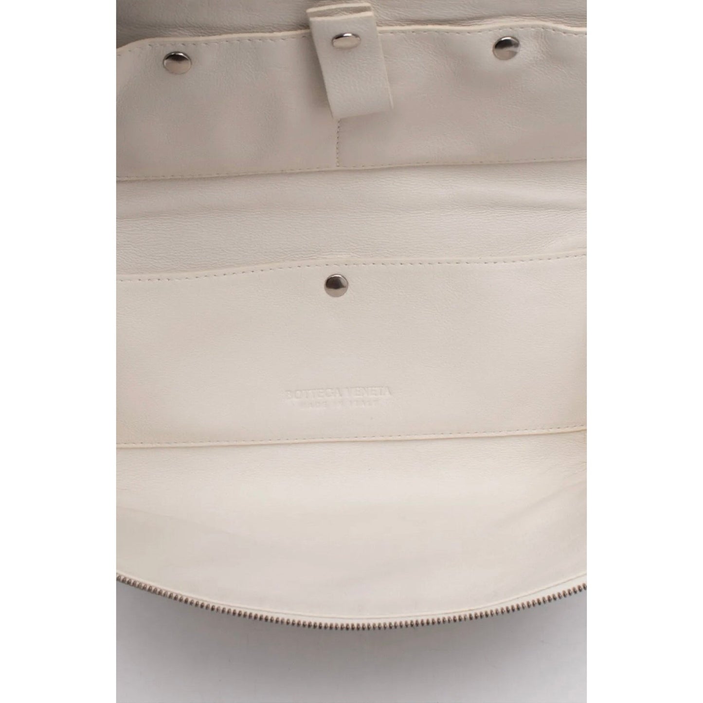 $650 BOTTEGA VENETA Leather Clutch Bag Embossed Intrecciato Zipped. Made in Italy