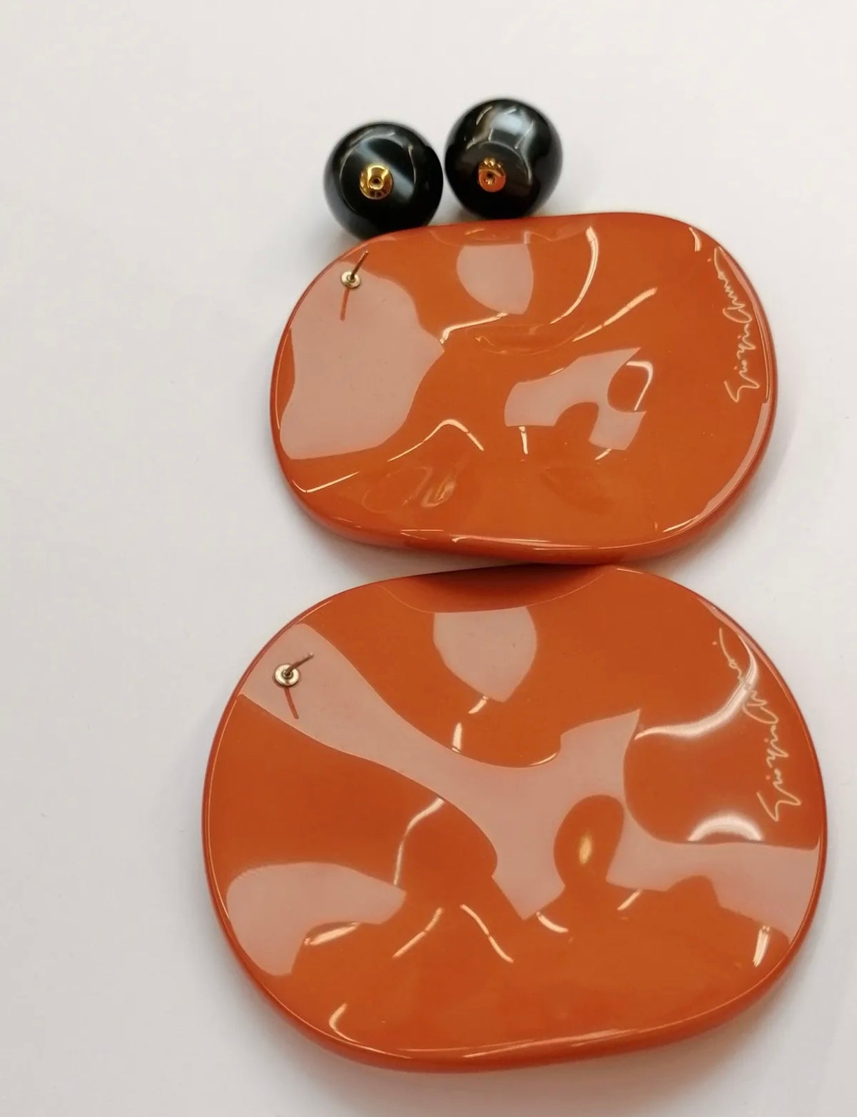 $225 GIORGIO ARMANI Large Shaped Jacket Earrings Sphere Closure Made in Italy