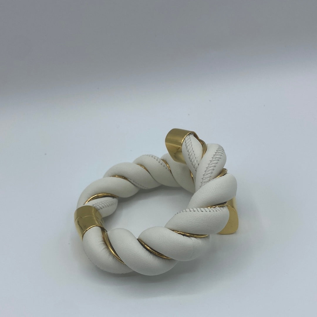 $1495 BOTTEGA VENETA 925 Silver & Leather Cuff Bracelet Size M Twist Two Tone