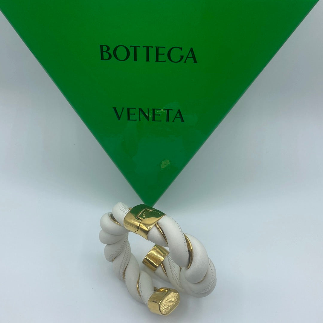 $1495 BOTTEGA VENETA 925 Silver & Leather Cuff Bracelet Size M Twist Two Tone