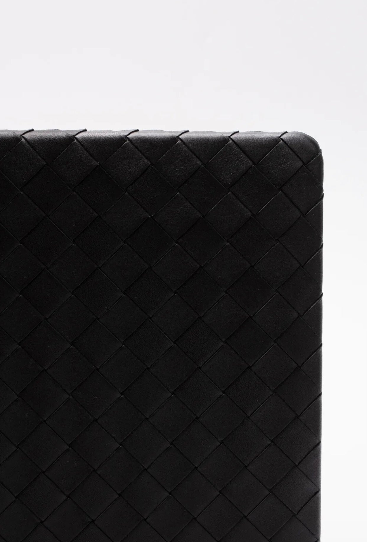 $2250 BOTTEGA VENETA Leather Fitted Laptop Case Intrecciato Panel Made in Italy