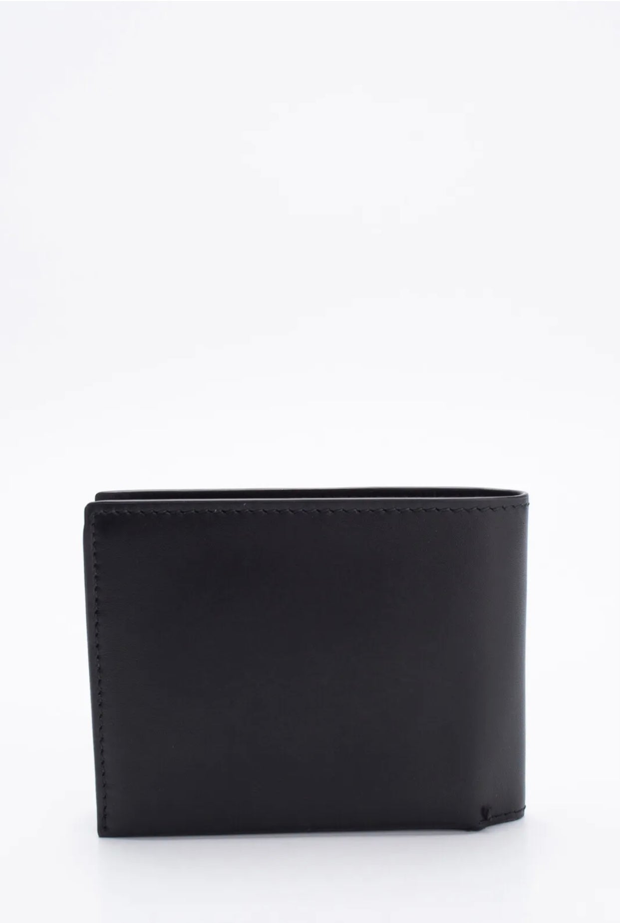 $650 BOTTEGA VENETA Leather Bifold Wallet Black Card Pockets Made in Italy