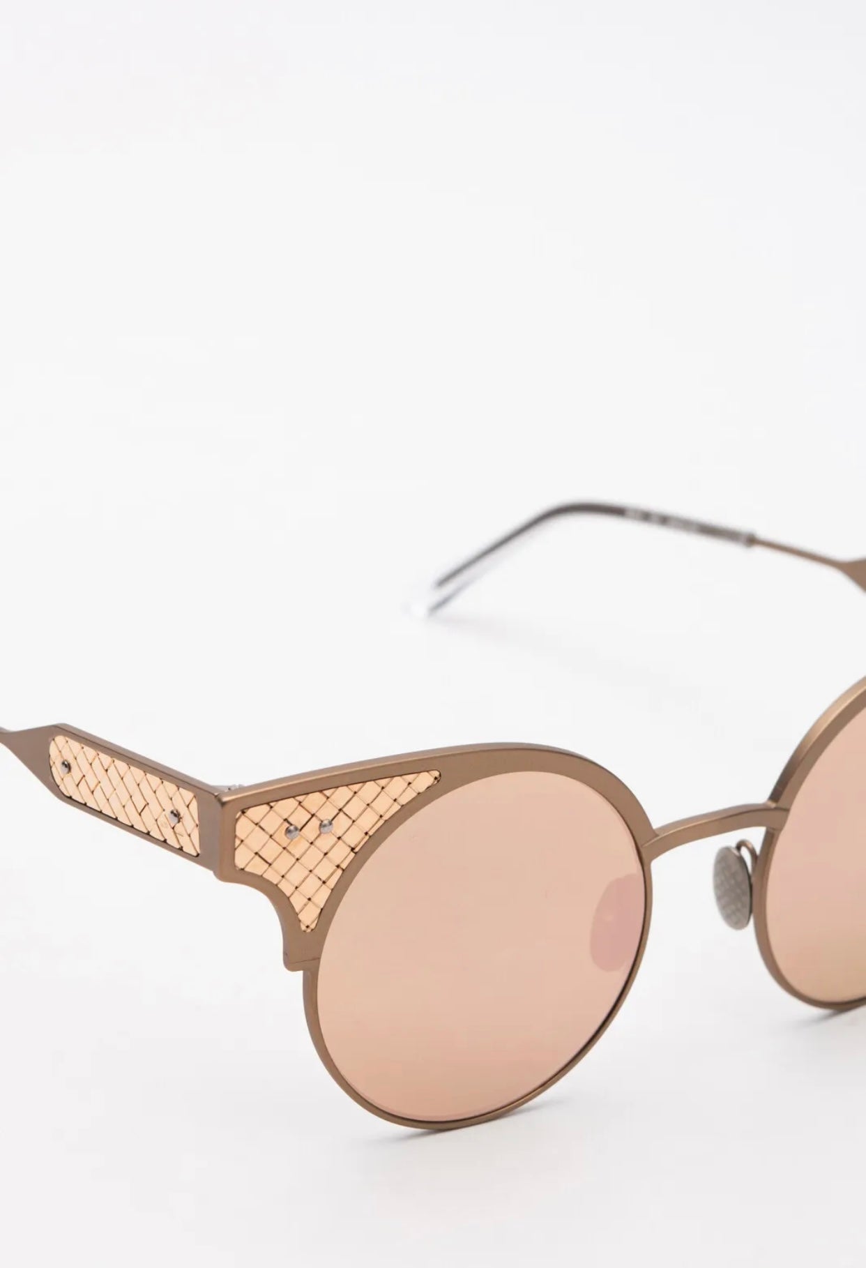 $3100 BOTTEGA VENETA Titanium Sunglasses LIMITED EDITION 15/30 18kt Rose Gold Trim hand woven decorates and Titanium frame.