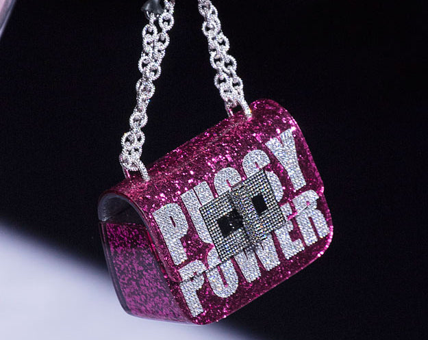 $15500 TOM FORD Limited Edition, Very Rare Collectible Glitter Shoulder Bag Rhinestones Slogan Chain Strap Turnlock.
