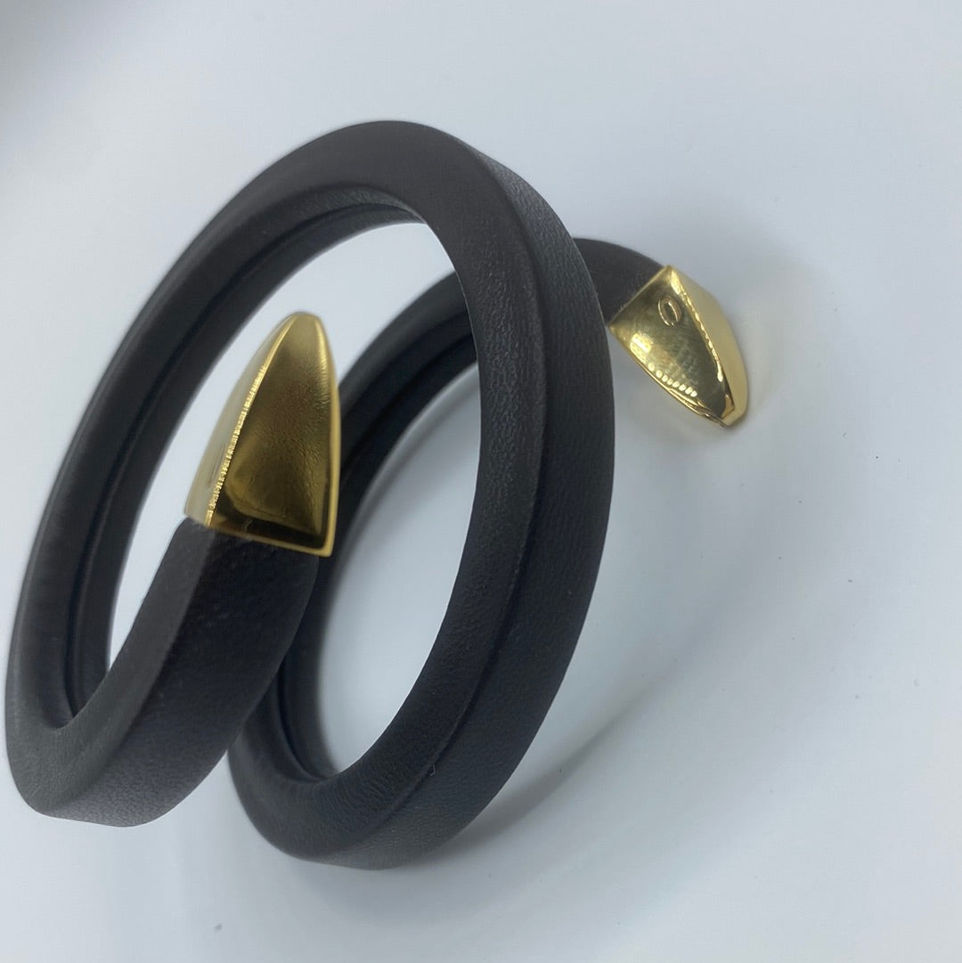 $620 BOTTEGA VENETA Leather & 925 Silver Cuff Coiled Bracelet Snake Head